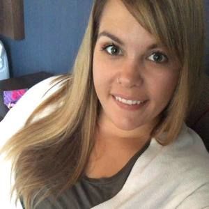 Meet your Posher, Caitlin